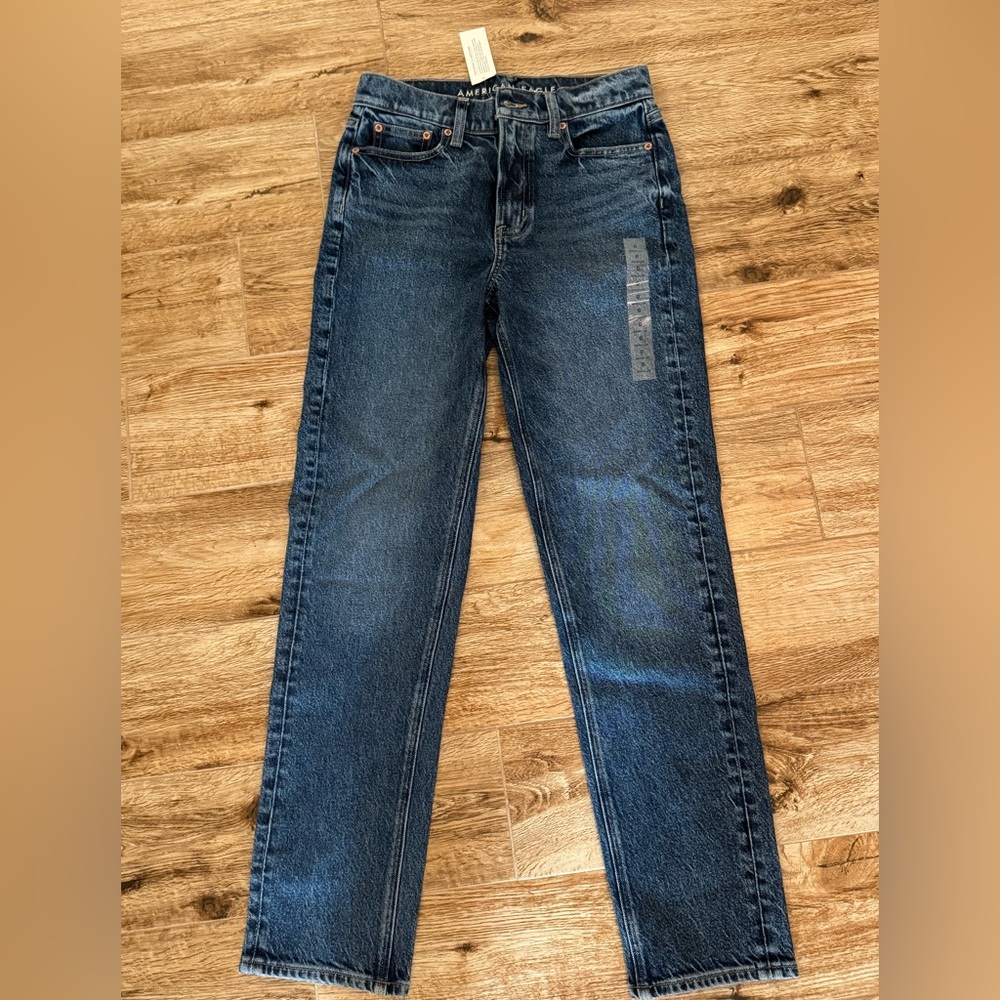 American Eagle Women’s Super High Rise Straight Dark Blue Stretch Jeans Pant NWT
